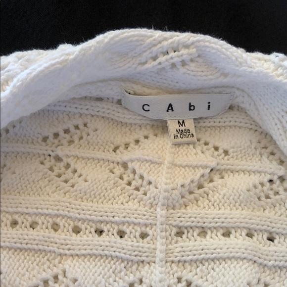 Elegant White Cable Knit Sweater - Picture 5 of 12